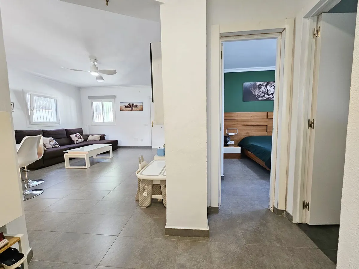 5b7da127-35f7-44f9-8cea-264c32a3eb7c