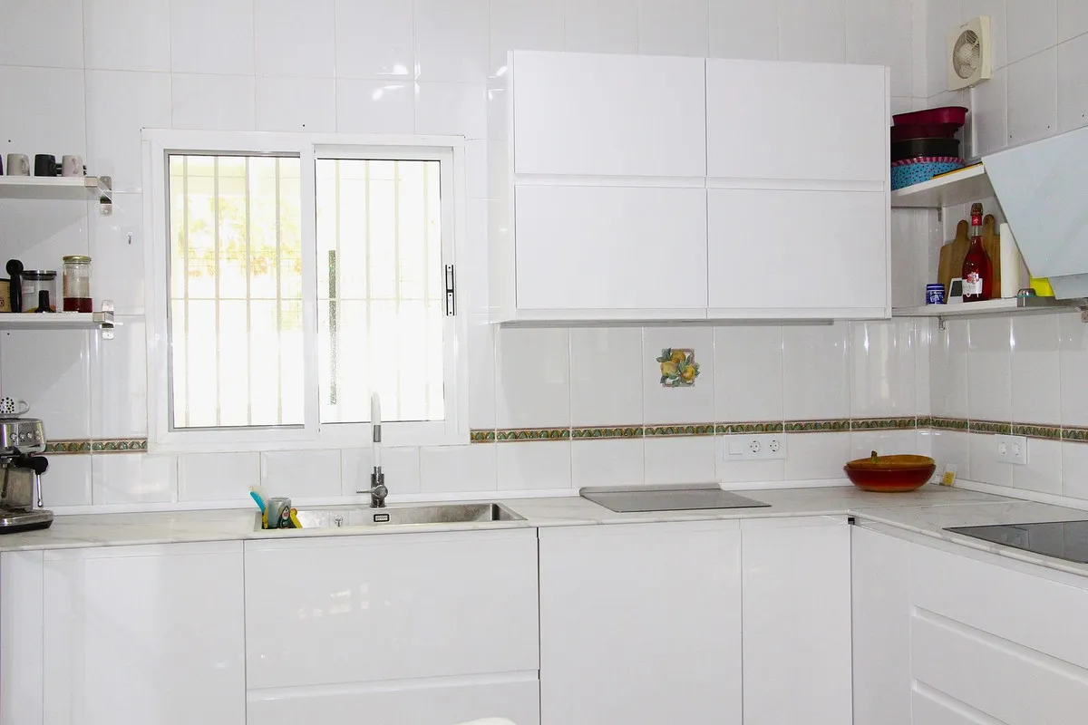 ab09f9f0-08ec-4e9b-92b2-c9d6ac8f97eb