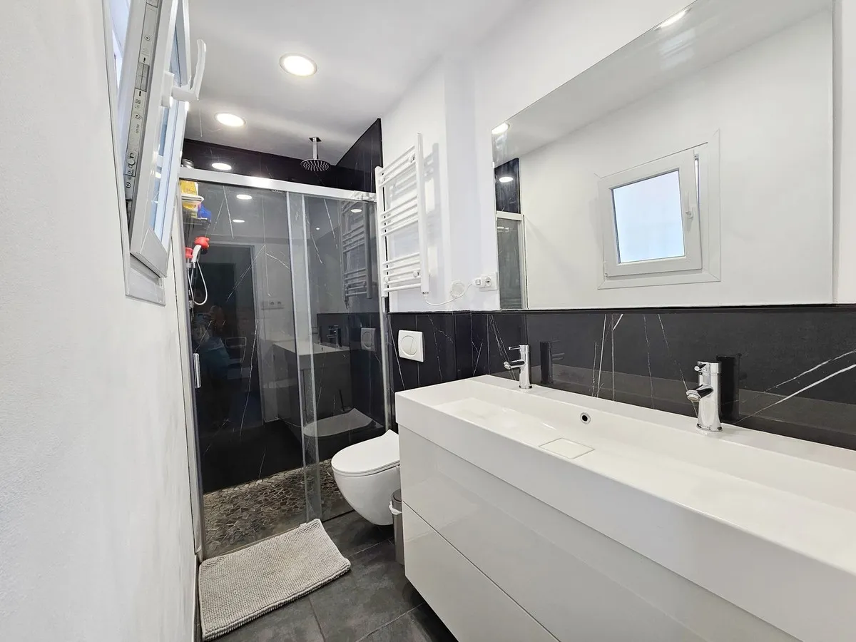 ff160706-dd26-4d25-a83b-ca1abd555bab