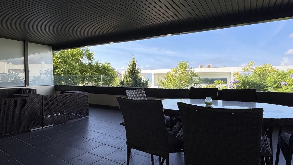 7fd6d330-014b-4f99-90cb-438caf4a5877