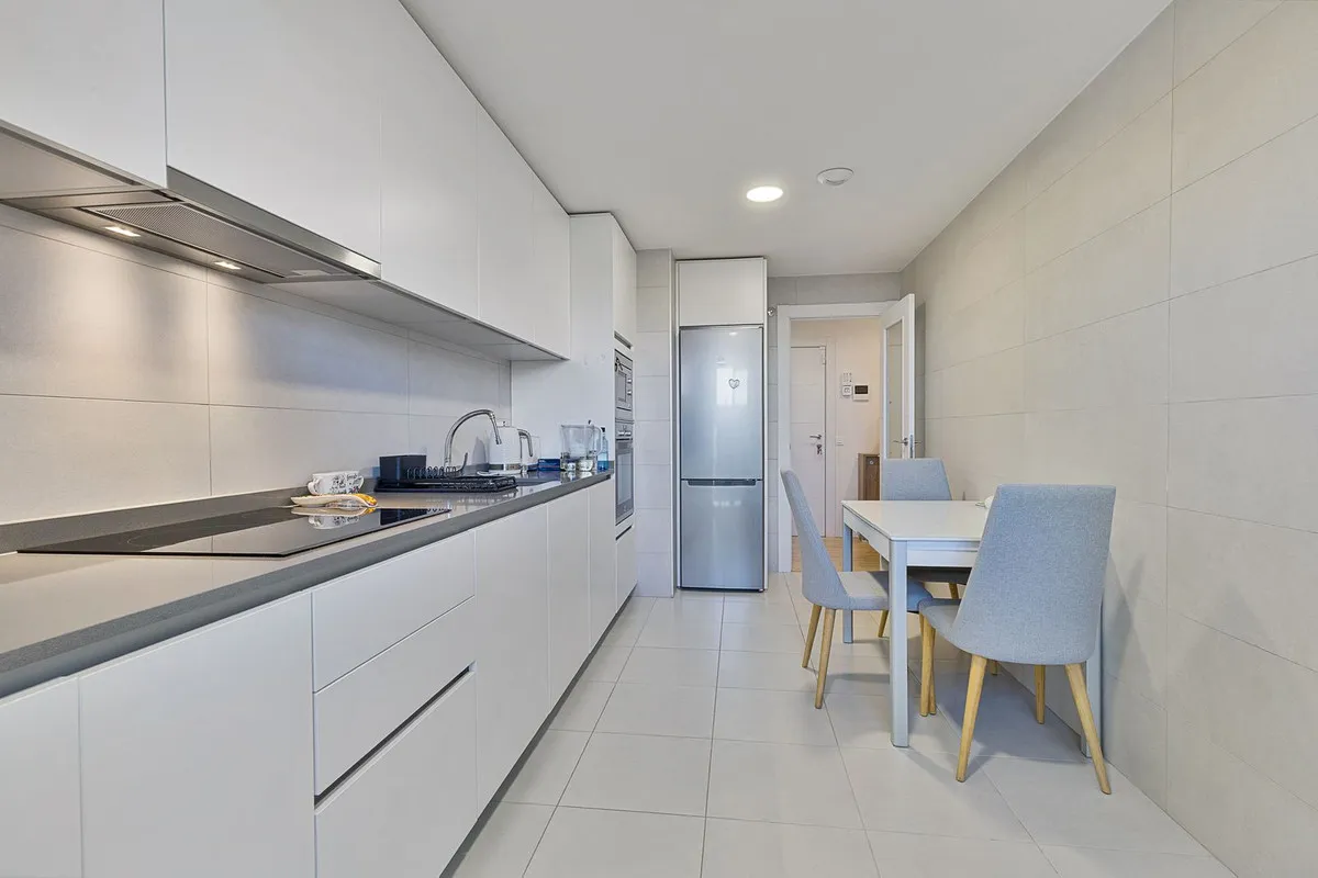 3123ad85-521d-49d7-8d47-f0c2108013e7