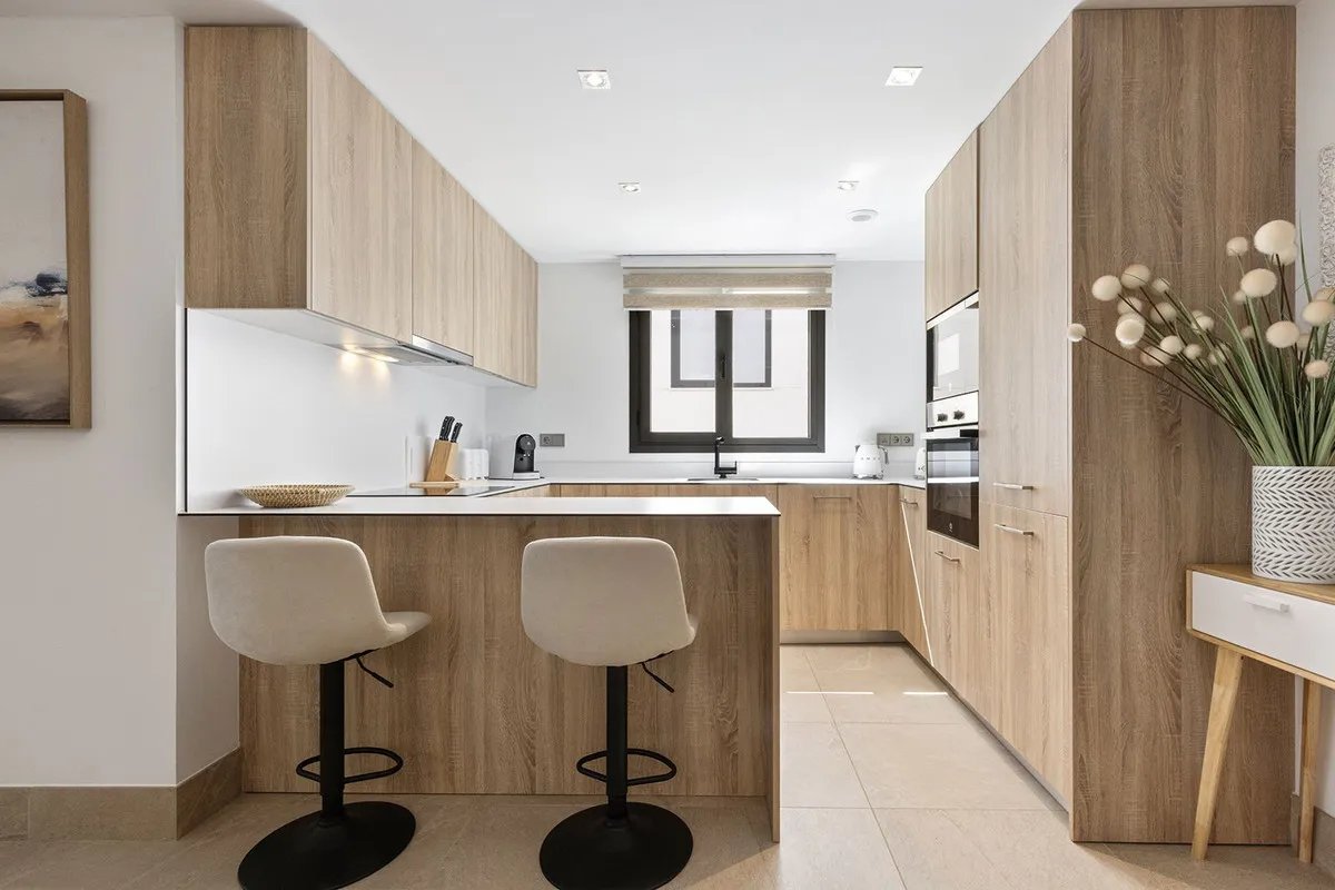 37256ee1-983b-453a-8277-73dfebe48139