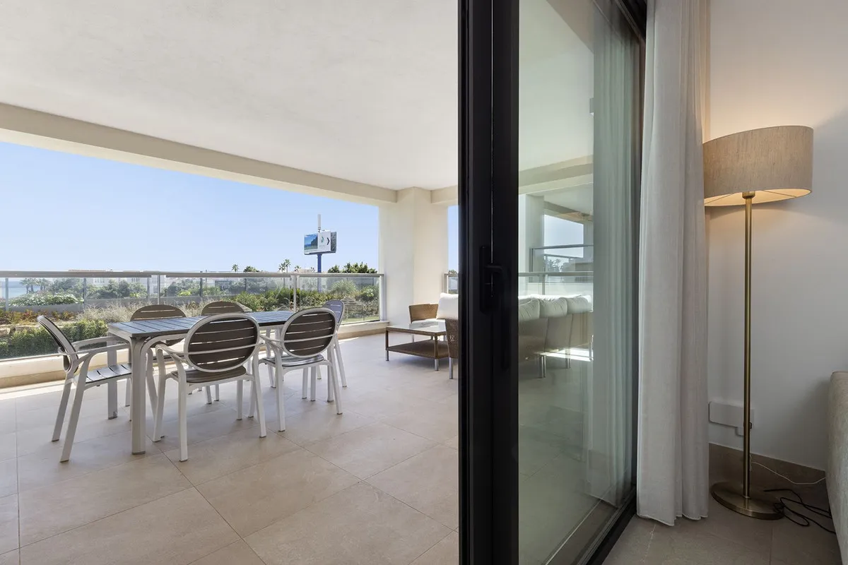 40bf9512-6782-4e51-b759-761217a79547