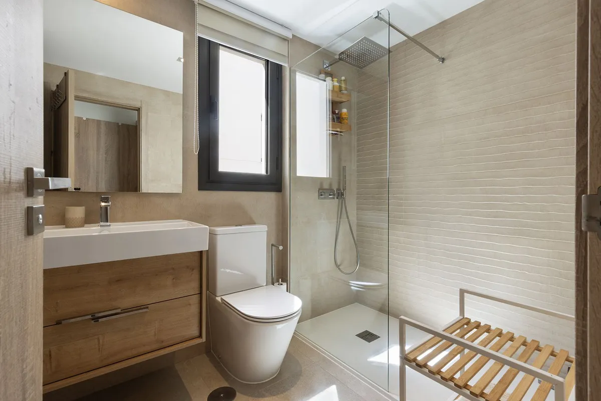 8cc16cf8-e438-4680-bfe6-f2a232d461bc