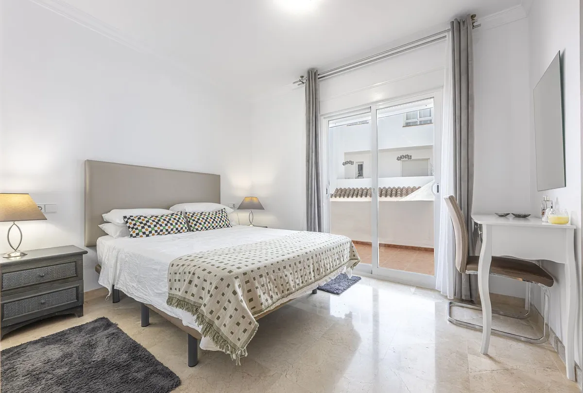 3eae95cf-222f-4f53-a41f-ab5a009e4da0