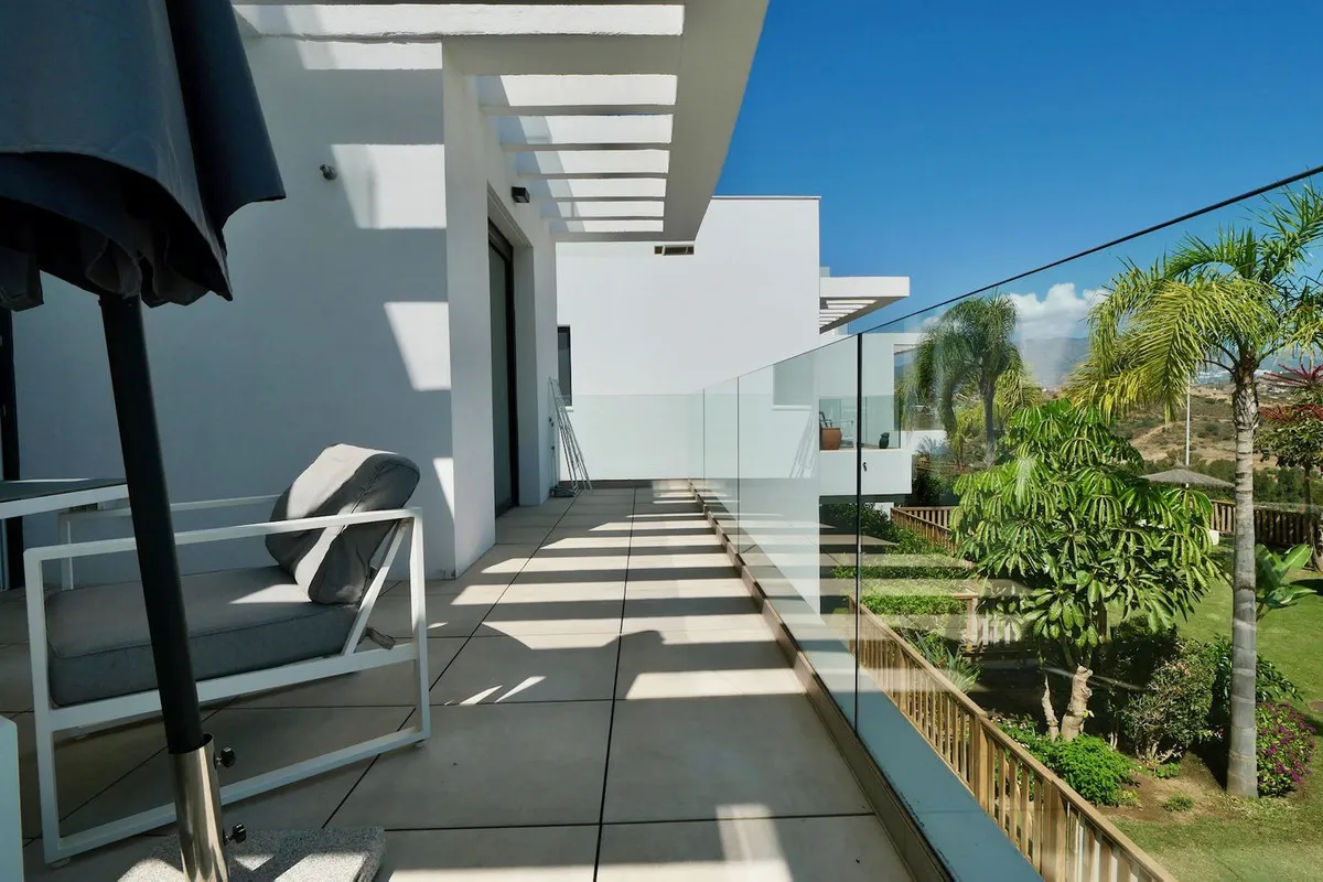 bb7bd9e0-3138-46ae-9da8-21046441f14d