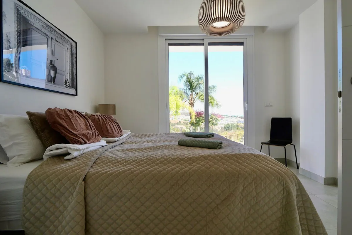 da66d6b9-3174-4786-9ab7-a52acfdc0b83