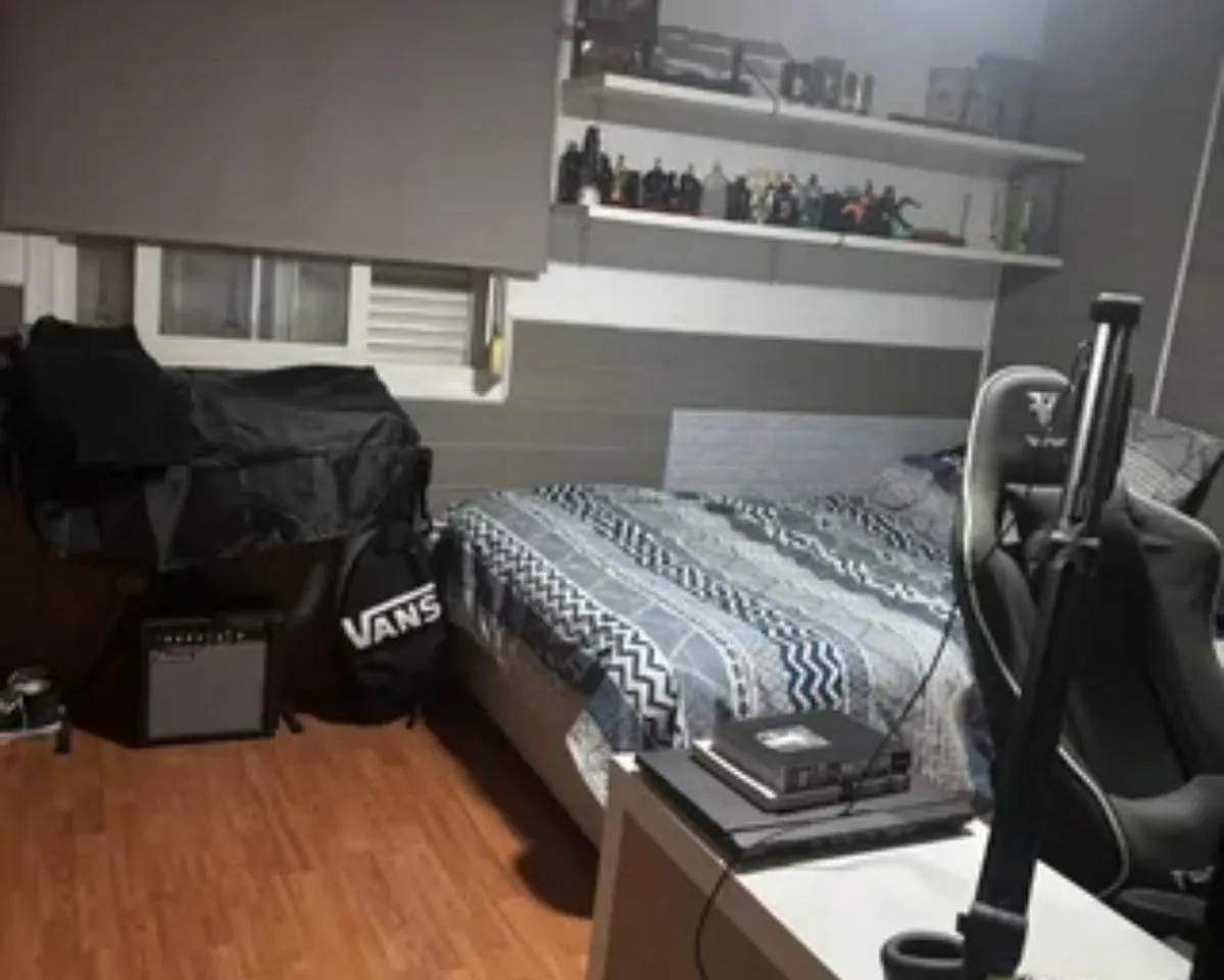 f8d325ae-ad1b-4c19-a8ab-53d810a2c6bd