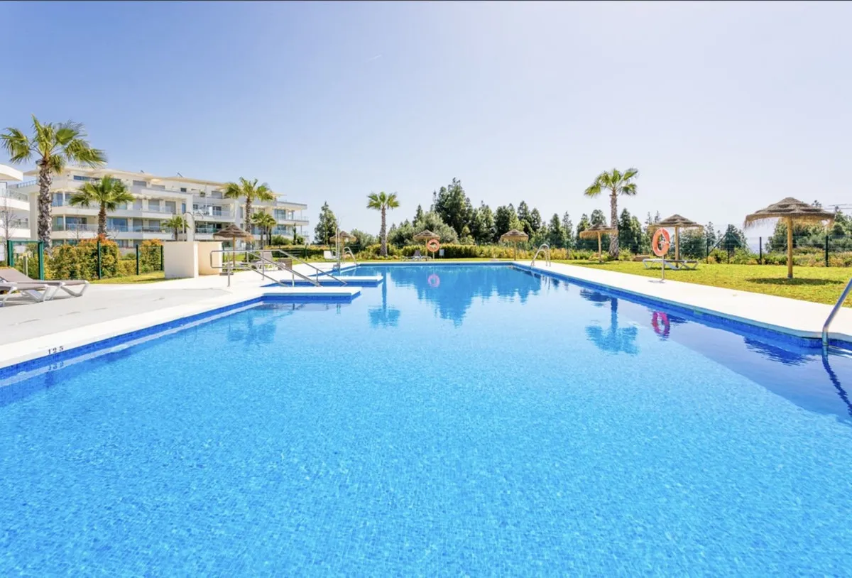 87eccece-b48a-409e-b3d8-7b8376db42aa