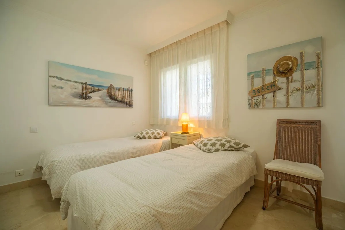 03c5f939-b127-4a95-9da5-af19b7488488