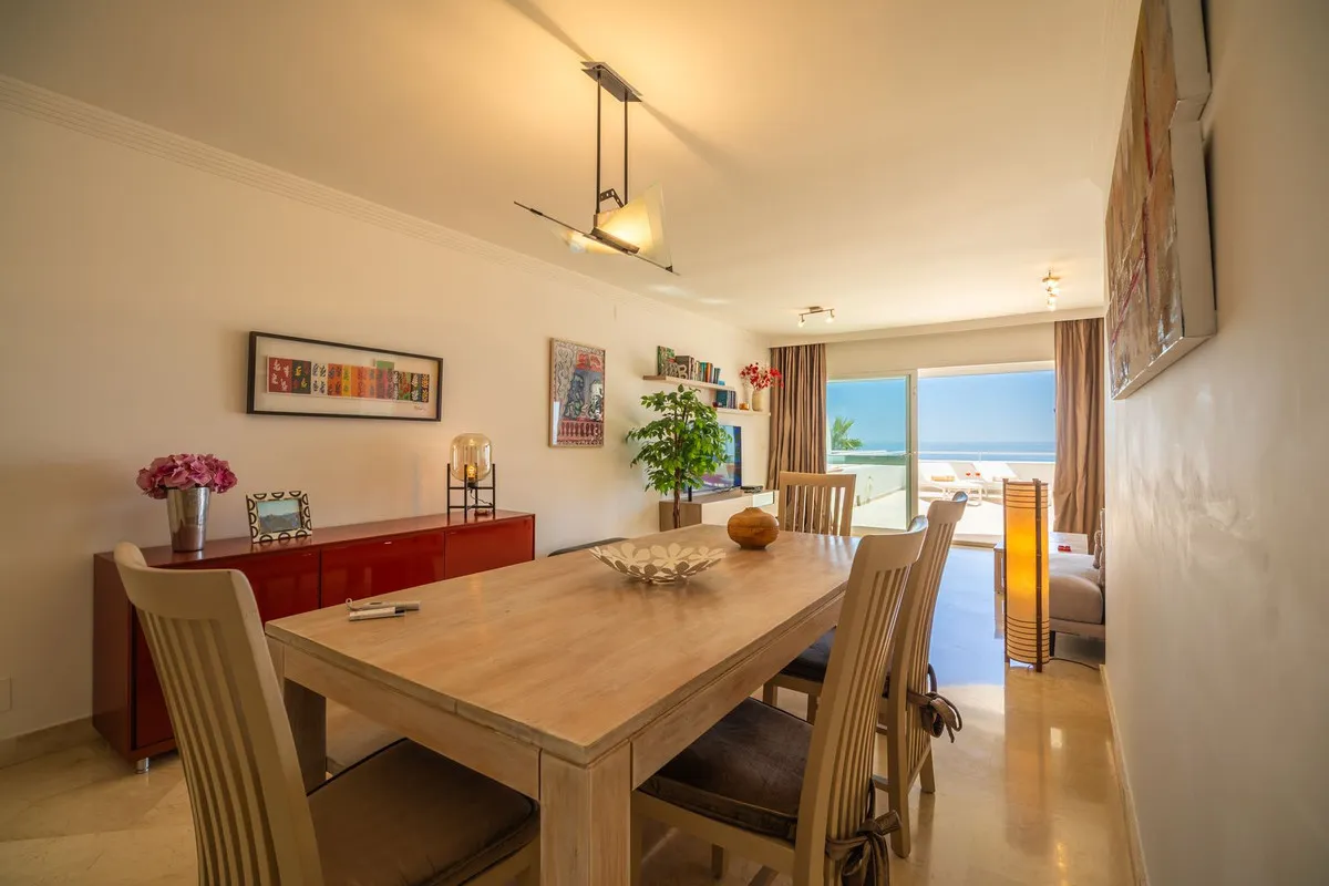 fc5c8db0-be55-4f9a-890e-2d32e57bcd72