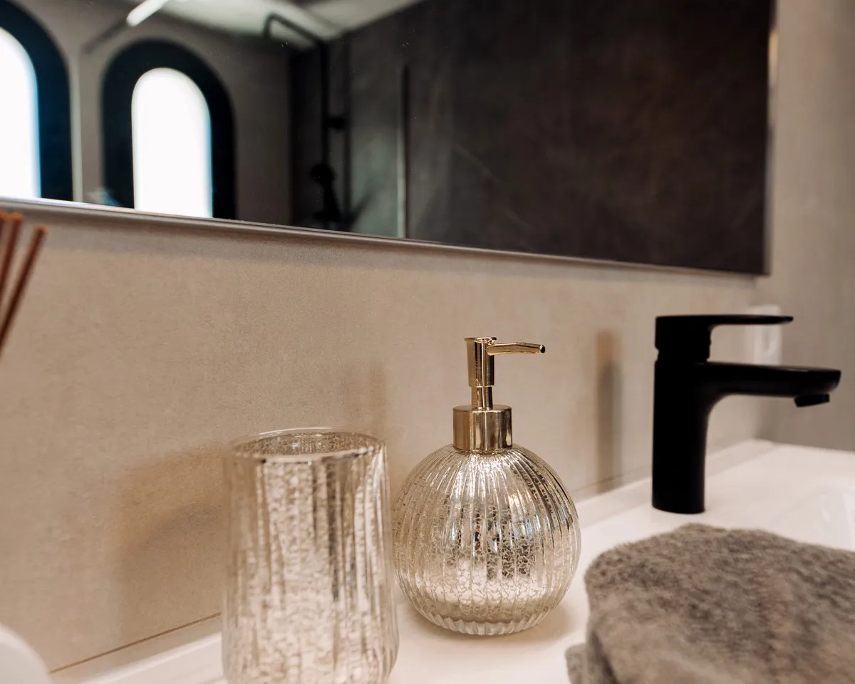 96442acf-42a3-4604-87c7-6b342c65f1fe