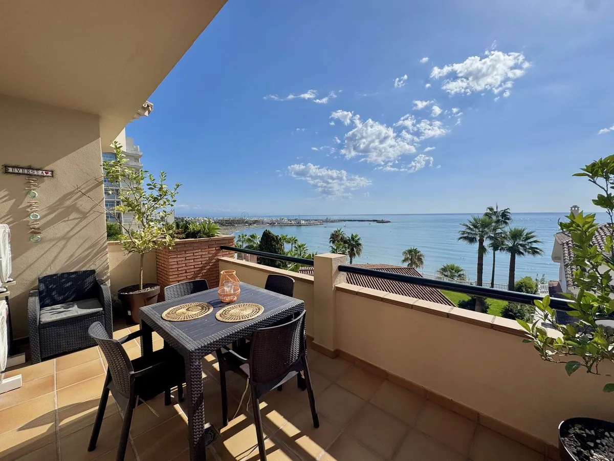 49222952-d177-4d89-8f12-2db264feef95