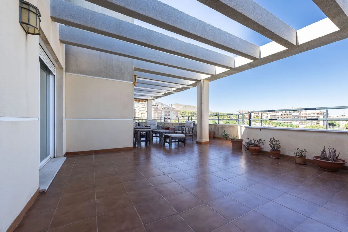 c1194a7e-c56a-4a6a-9eb6-58d6194daee3