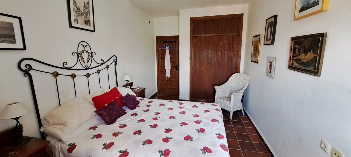 6e432077-ea97-40cc-8859-1f7e10c1e824