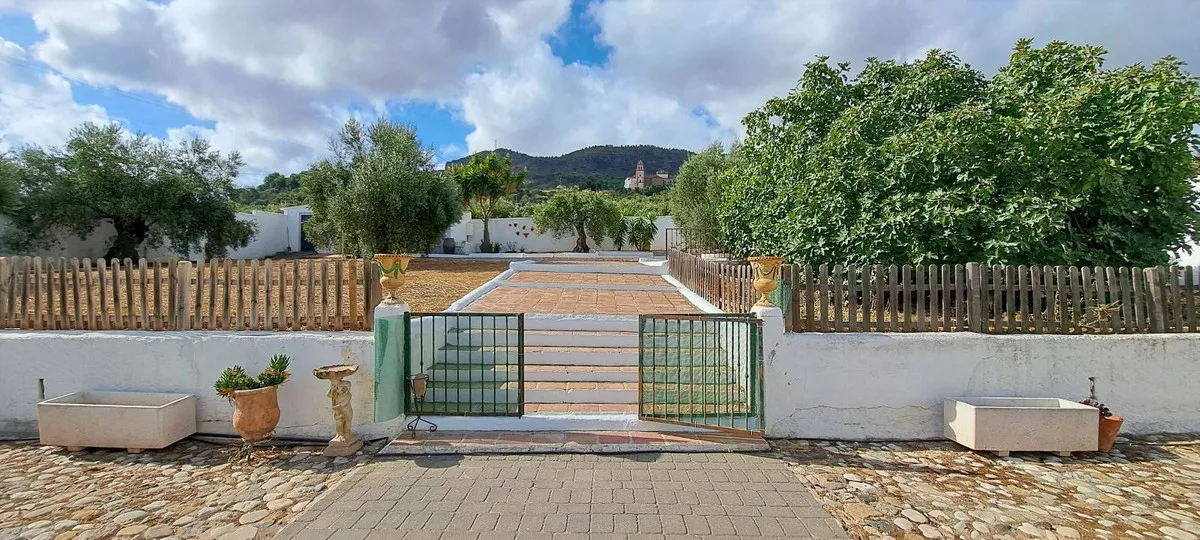 7b483788-c39e-43aa-819d-7383dbcfe548