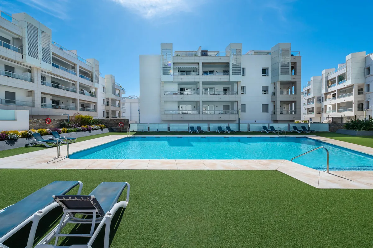 3b80bcfb-8255-4220-b0e8-3f4ae4581ddc