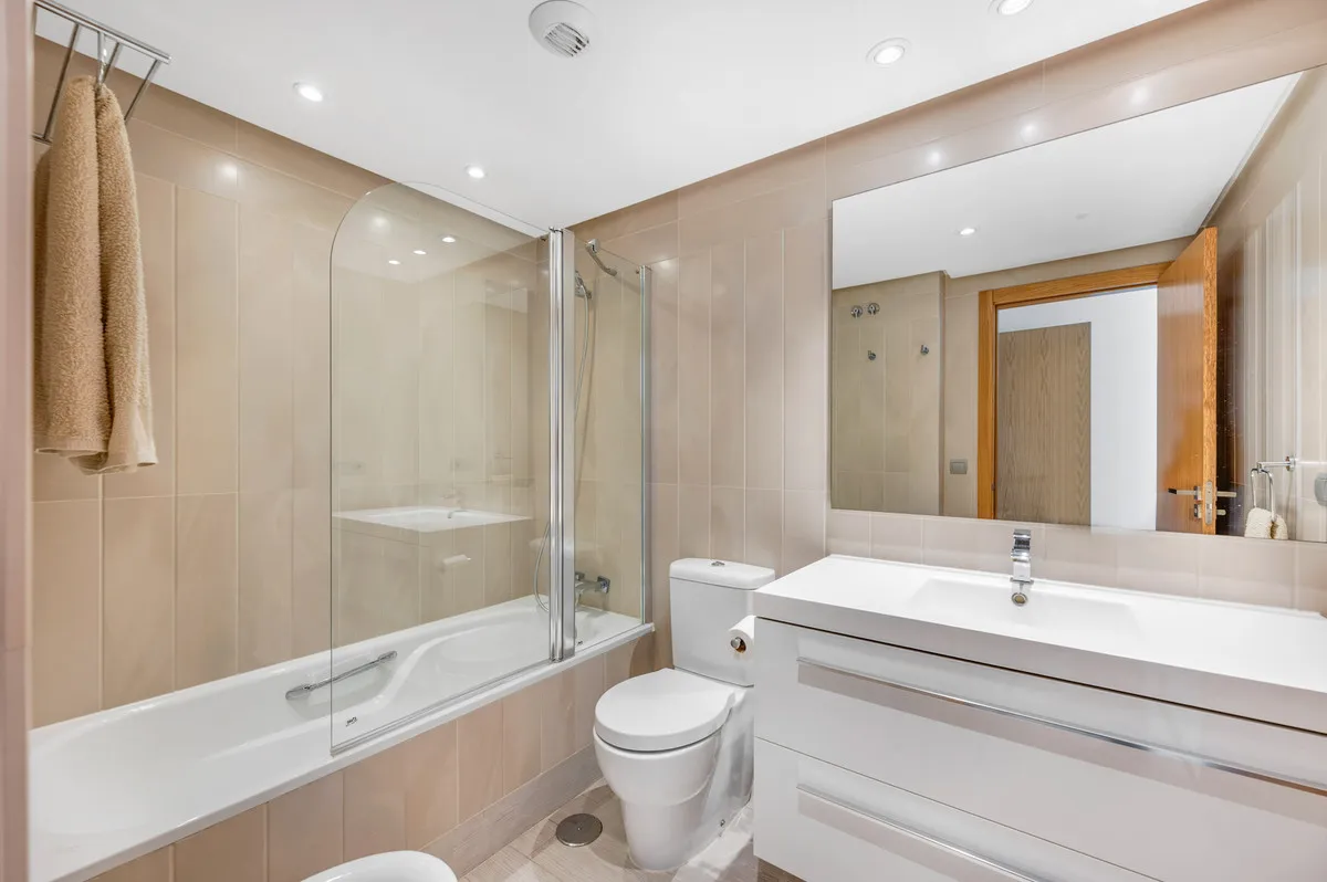 b15a7685-fc30-4515-879b-4c8fa1b80150