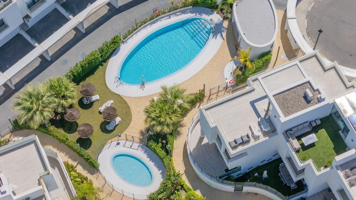 5b0c9924-fbb9-449a-8ce0-d1d01cb99335