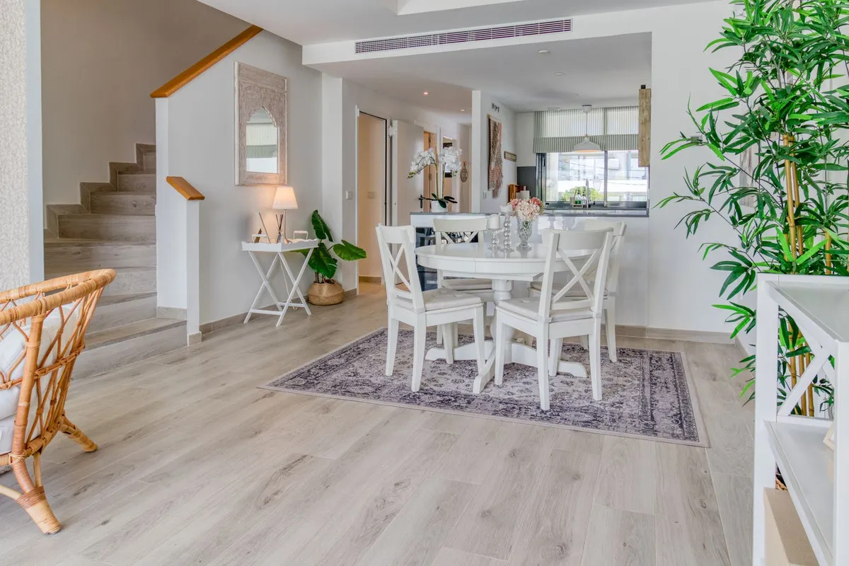 bc041a64-86a2-4b89-93d3-6b89f5539214