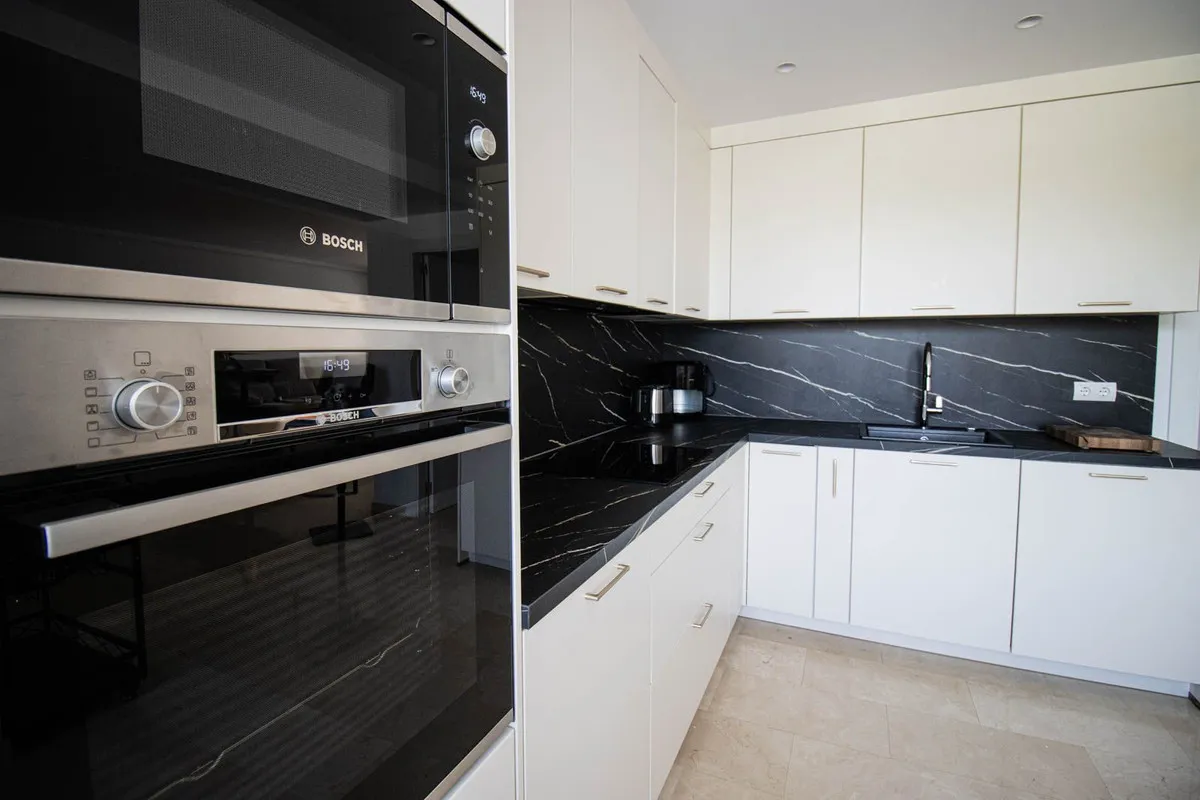 9f824dd9-7966-4161-89a6-8879032061c9