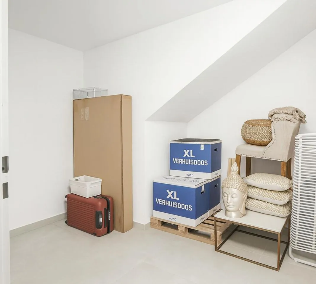 98b626af-c0eb-4f6f-afd7-73840c43930f