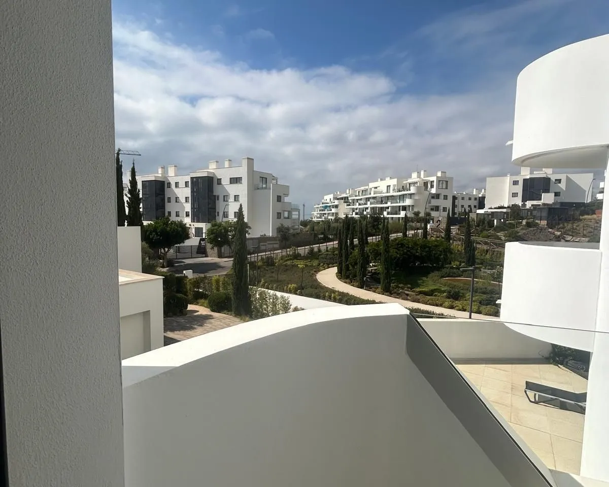 eadd346b-2276-4a55-a62f-4099c64743fb