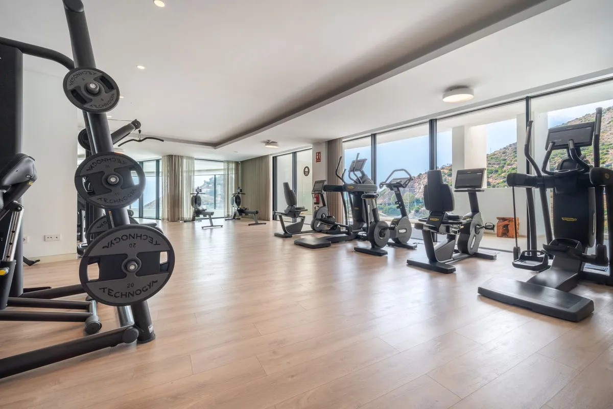 18730458-4054-409c-8e70-c285e3239a7d