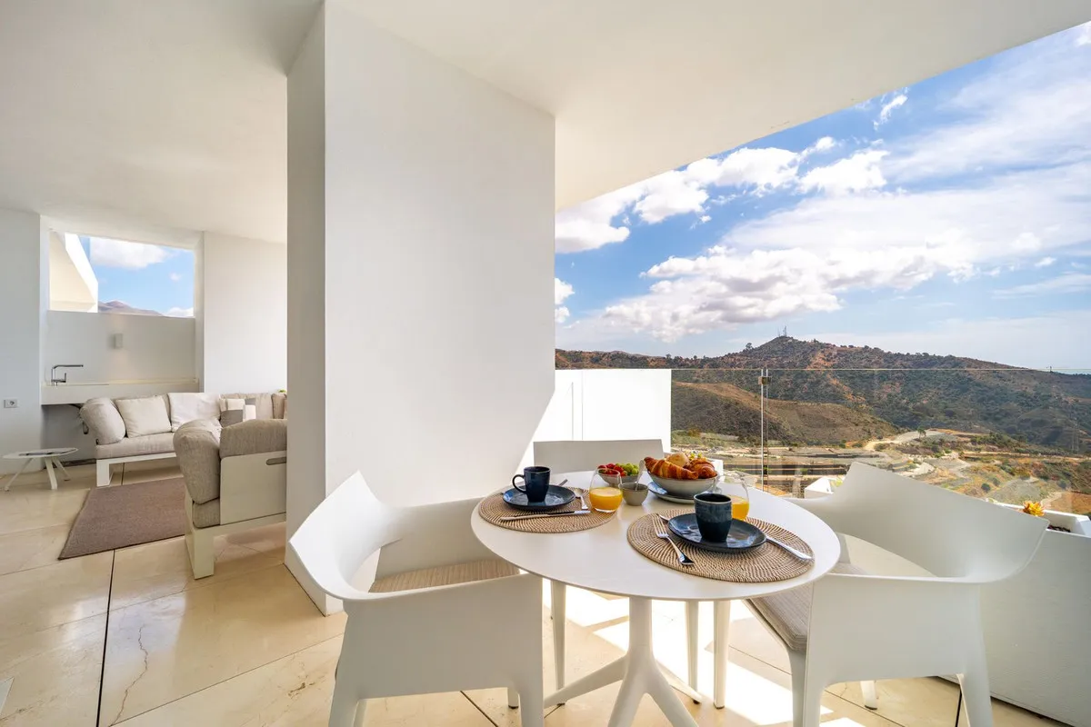 3379d31d-2875-40a3-91d2-cc4e85044918