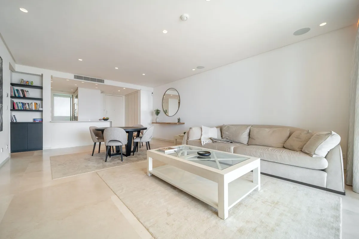 4ccca0f0-671d-499f-a9ff-79dc6aebc398