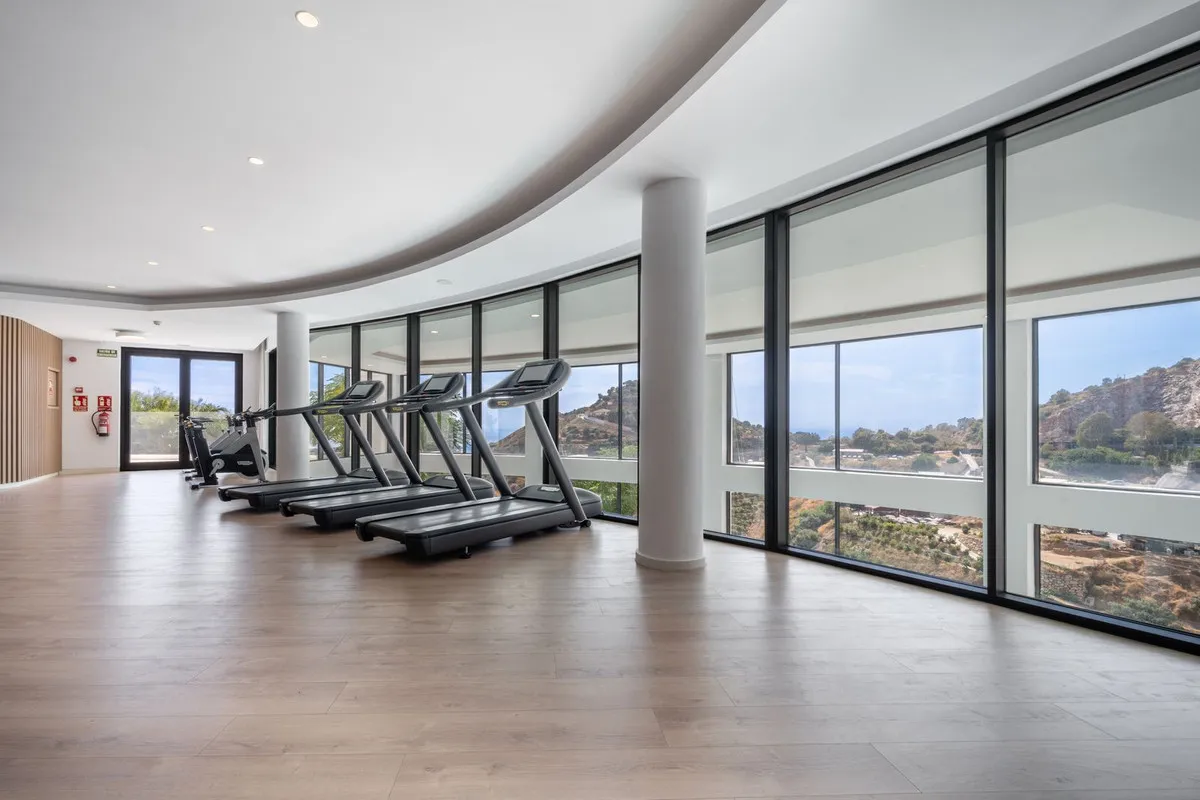 972b11f5-ae82-4517-b716-239d5808727e