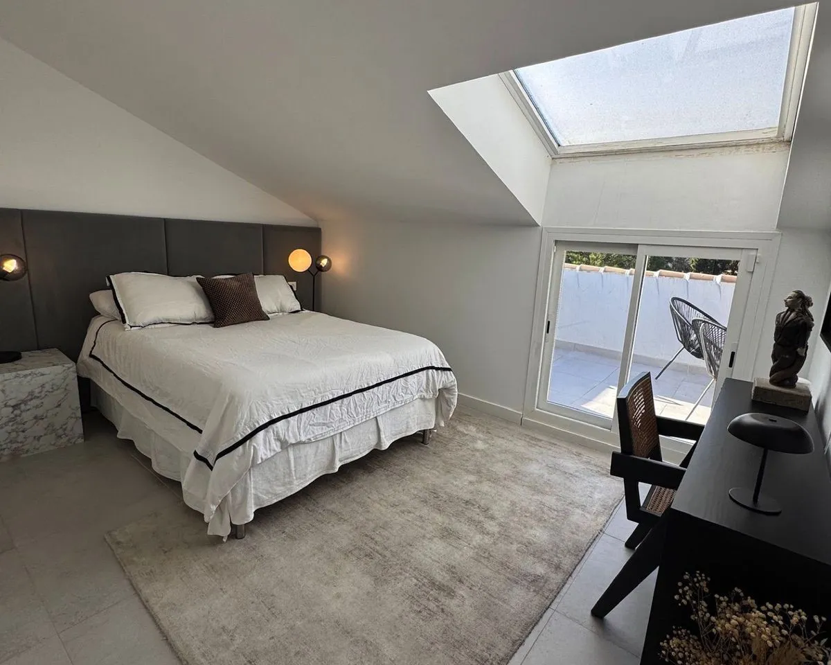 4b43f290-2fbb-4e09-9cf0-e9781f41858b