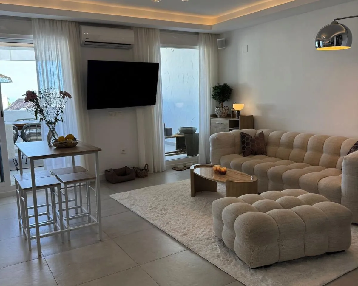 ae3097d2-b5b9-4f82-937d-42a2345d3fcc