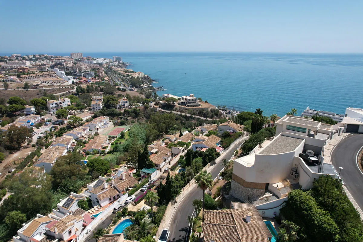 c0f70883-7f00-45a8-81bf-044317391caf