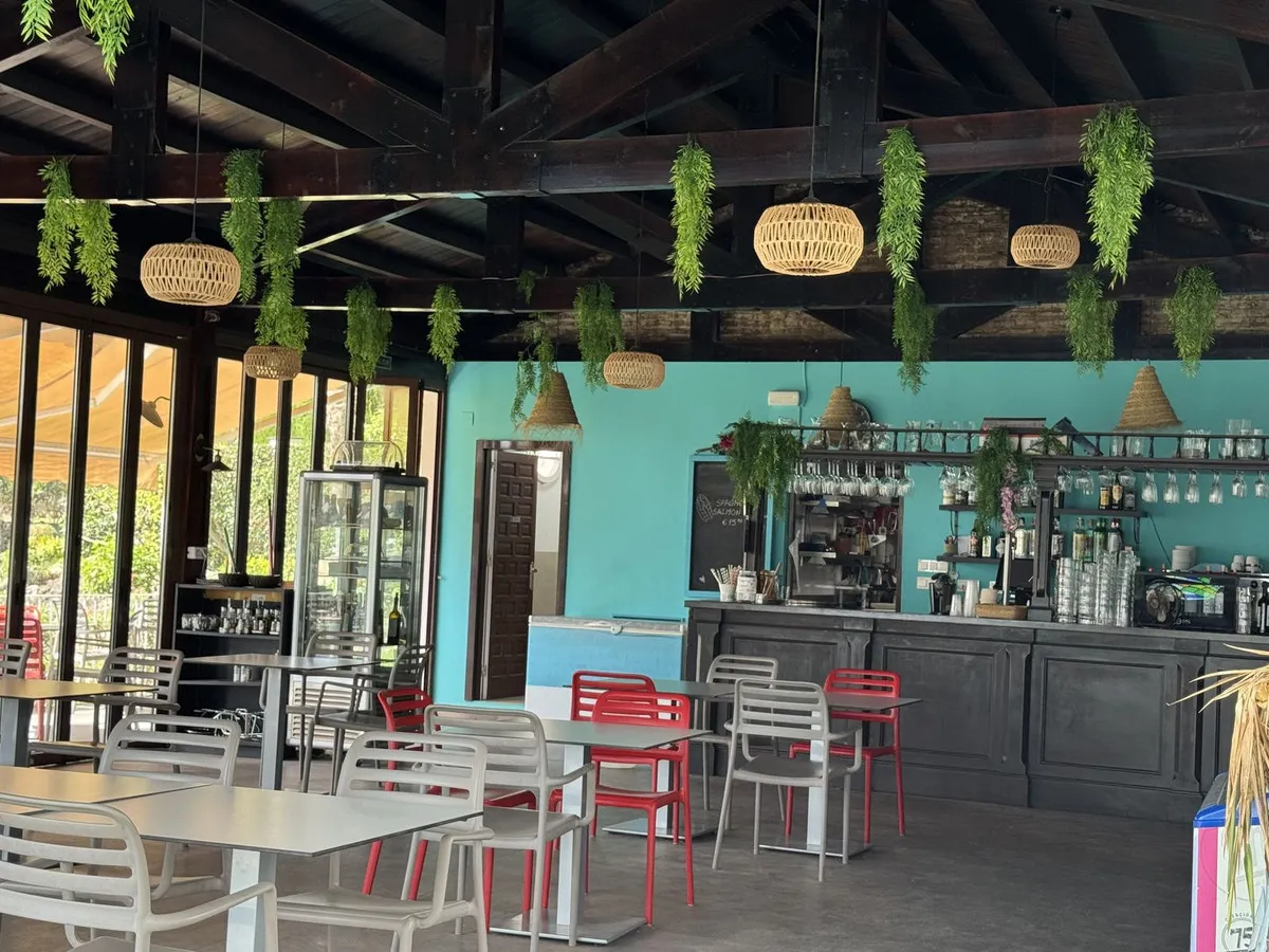 10b7e604-6015-40b5-87b1-c26af9bb14c6