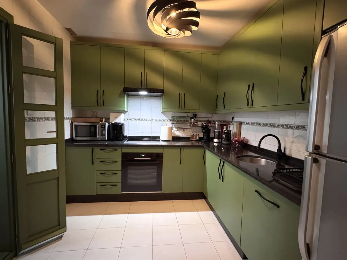 4a1c2aaa-1f7b-4fb8-b8d6-bcae0093f366