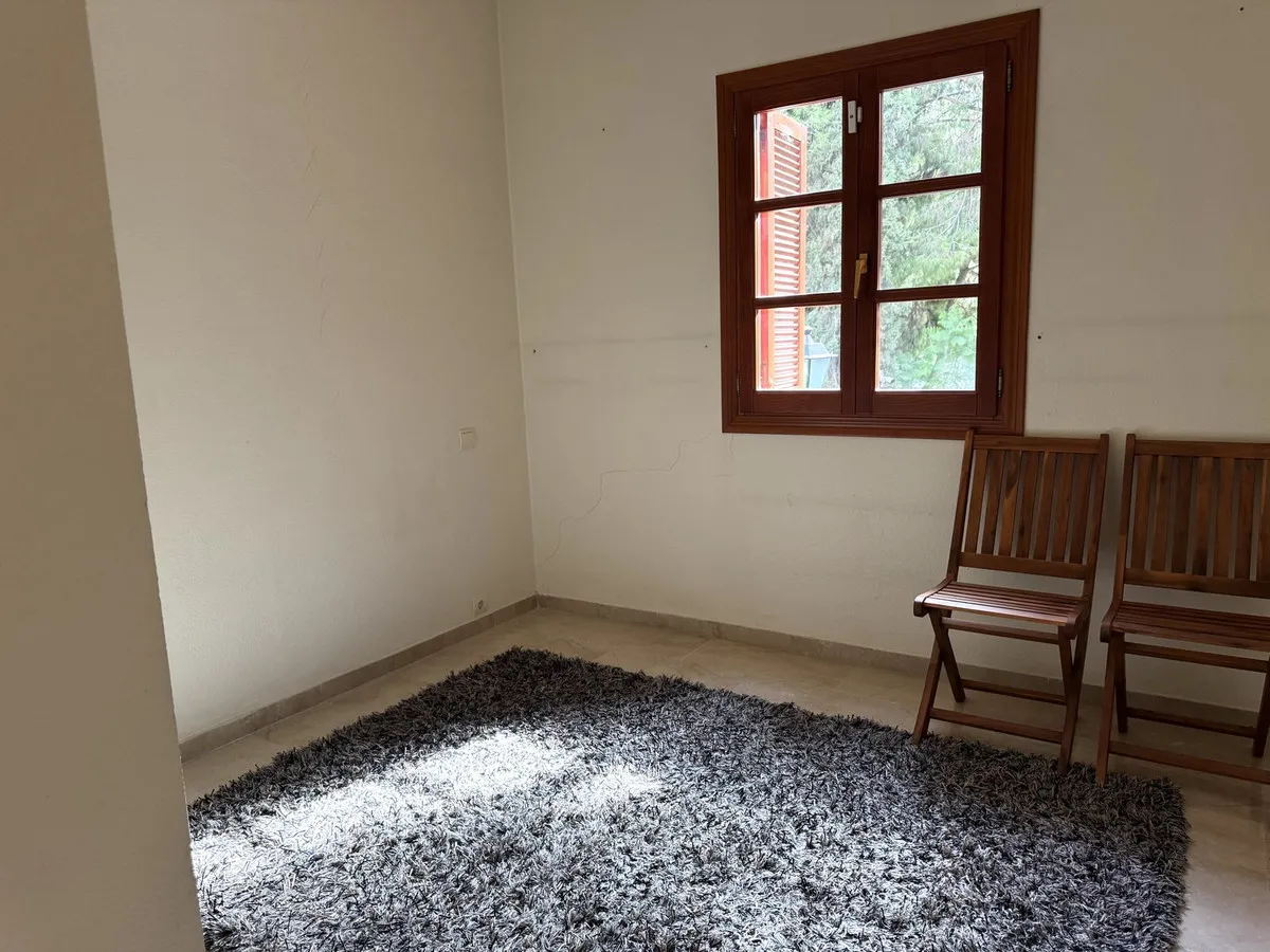 4ad4d123-dda4-4d9c-9061-0b72d9357242