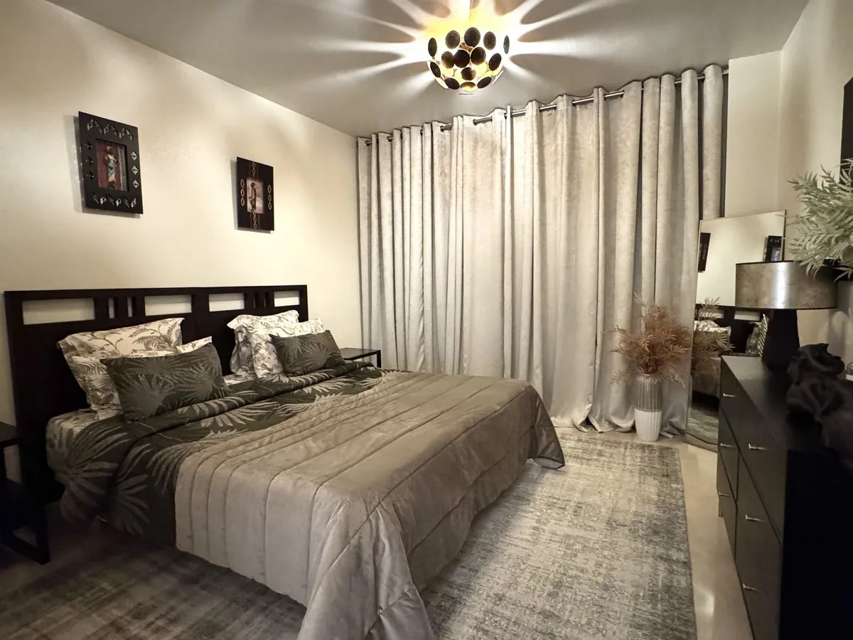 538c492e-8532-4dc9-96e6-1c5cf418bfa2