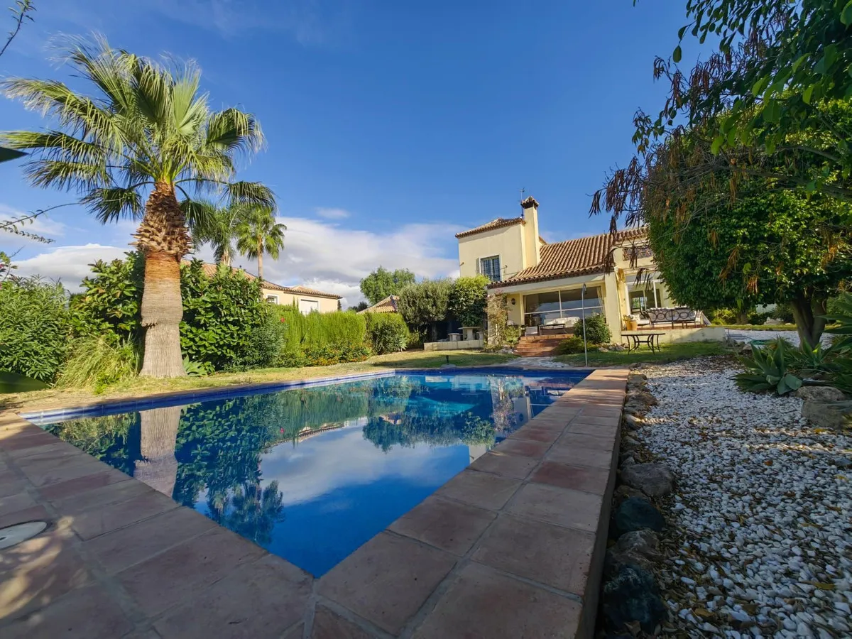 4d33971b-d862-4290-9637-07cfce970d1c