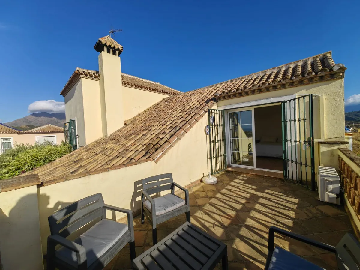 94a5d201-896b-4842-943d-22af004a8c32