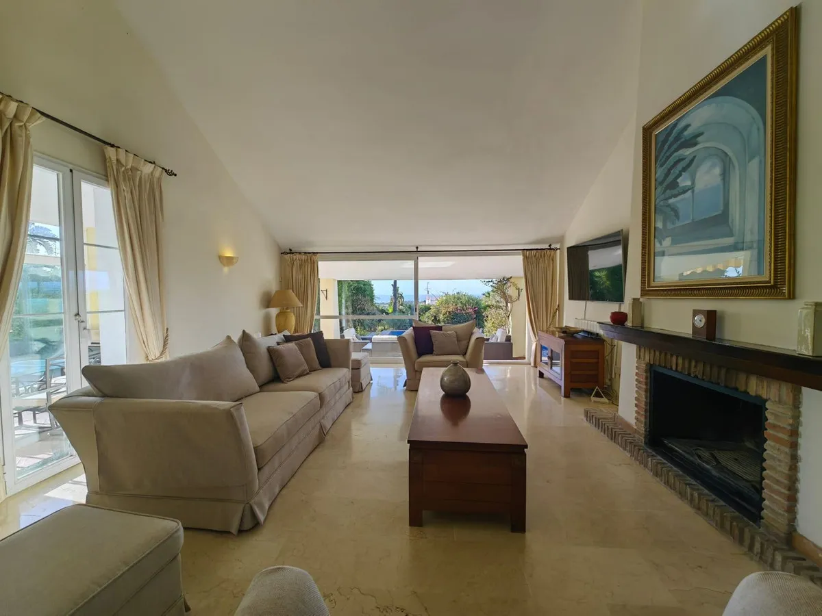 af5eee1c-eee4-46fc-ab5f-d88d642a3503