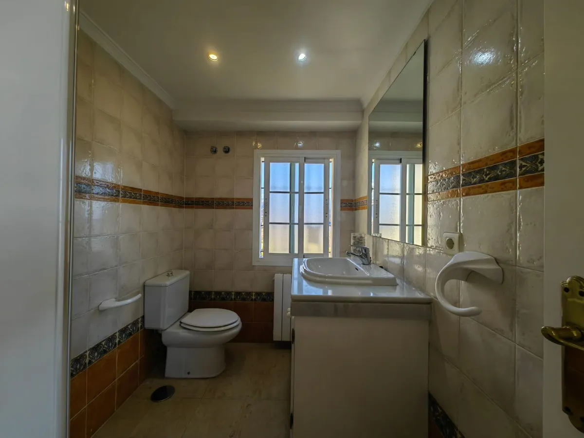 cd60ae71-bd0d-4e8b-95e0-58a4bad49fde