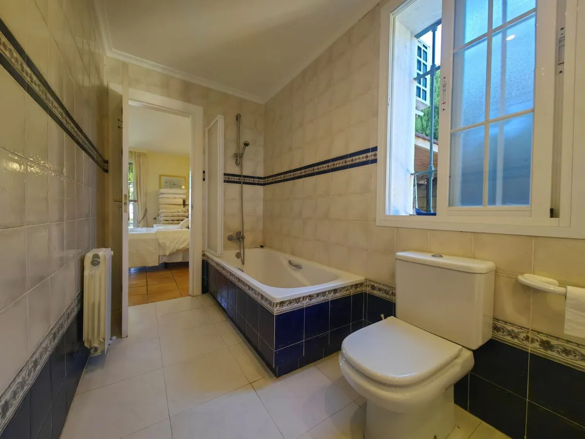 d5a7a246-b624-478c-9538-575dc611a637