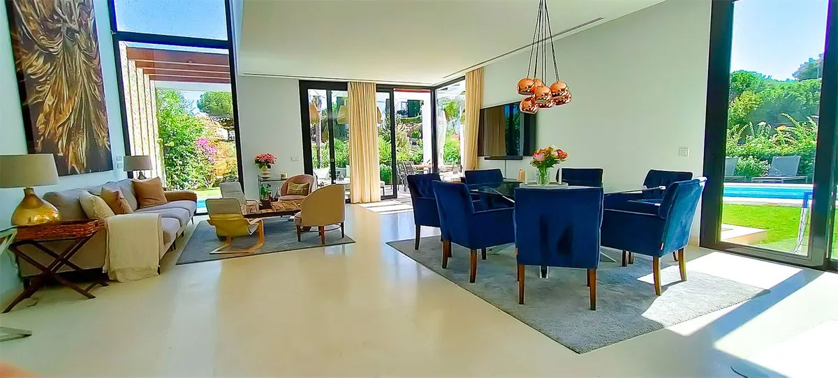 1a49fd09-206e-448d-a1af-3380508cce62