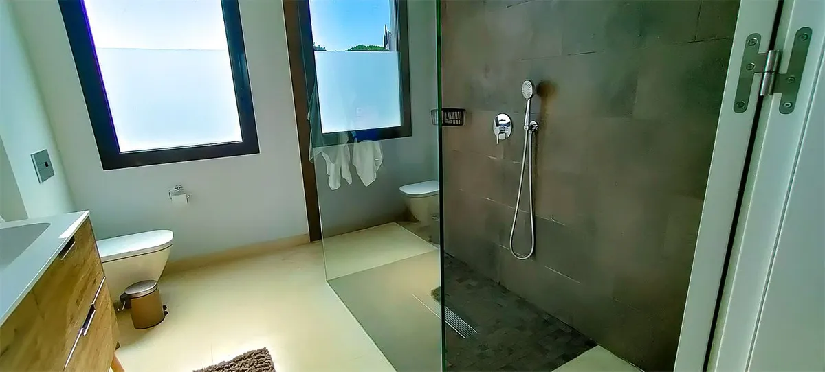 4bad277a-e2de-4417-b760-4ebcb55dfb23