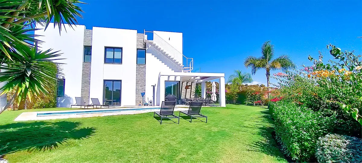 608838e0-65fb-4bd8-8dee-c2b5f5f5b603