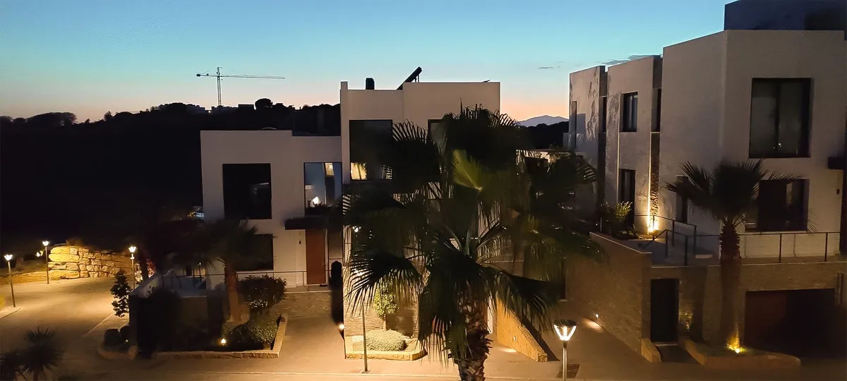 86315c2e-669f-4801-a1da-62679fa30e40