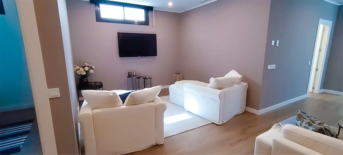 f1854301-d79c-4035-90da-9775878936d7