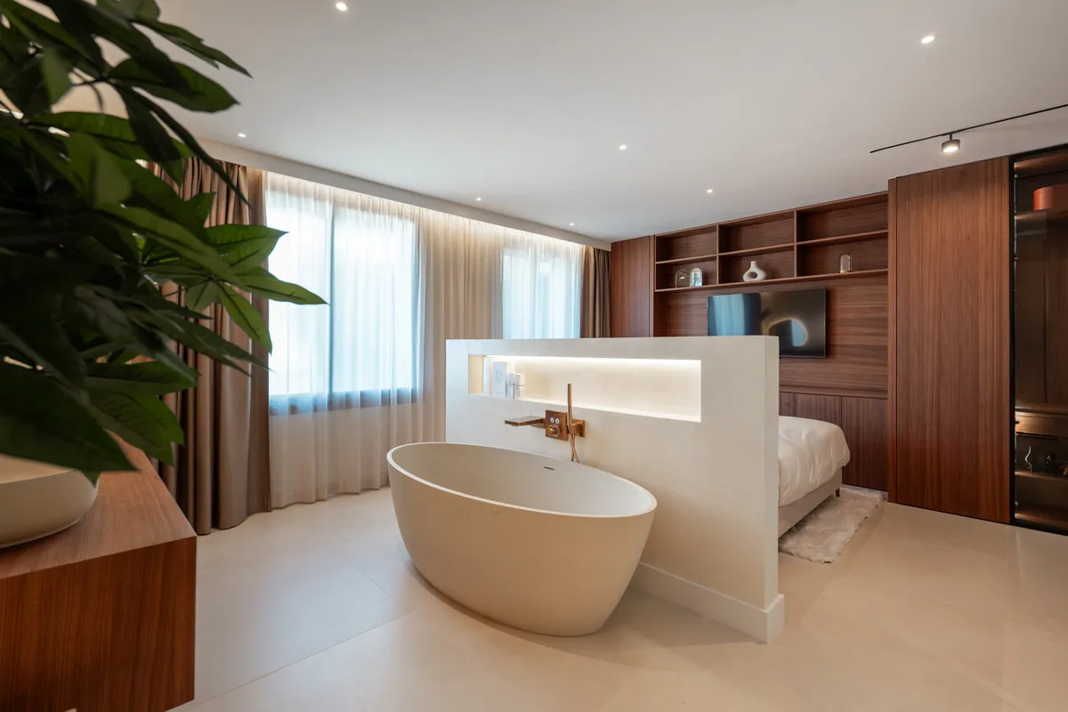 3de4b0b0-13c0-45ef-b704-5b5c94c789c2