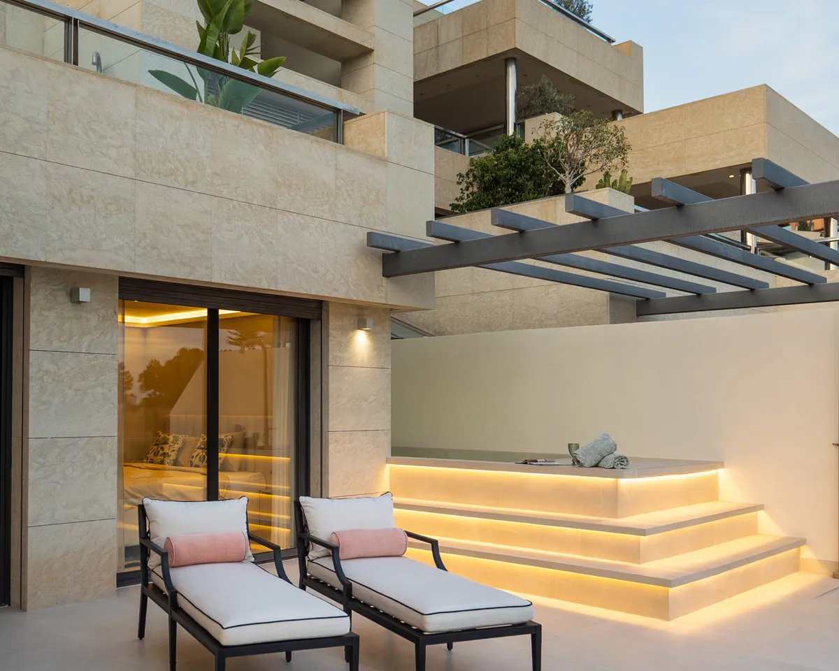 ed53054b-bf82-4b63-8c2b-496abf877832